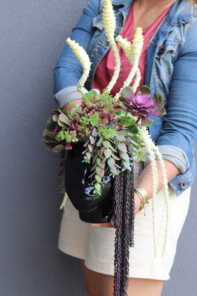 Cristina Head, kompozycja sukulenty w głowie