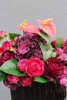 Czerwień Jesienna, kompozycja nagrobna w misie, wym.40x46cm