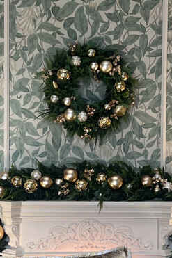 Christmas Apart Gold, komplet dekoracji świątecznych, girlanda + wianek