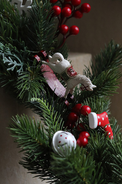 Gubałówka, girlanda świąteczna z barwinkiem