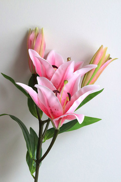 OD RĘKI Lilia Różowa, gałązka sztucznej liliii, 1szt. dł.77cm 