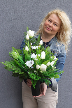 Lumina Biel, bukiet nagrobny we wkładzie do wazonu, dł.55cm