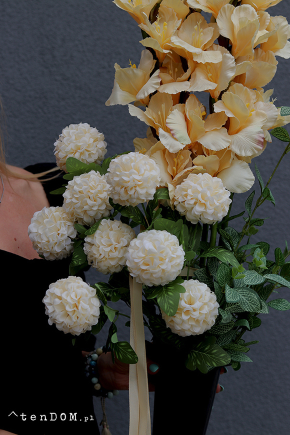  Vanilla, bukiet nagrobny we wkładzie