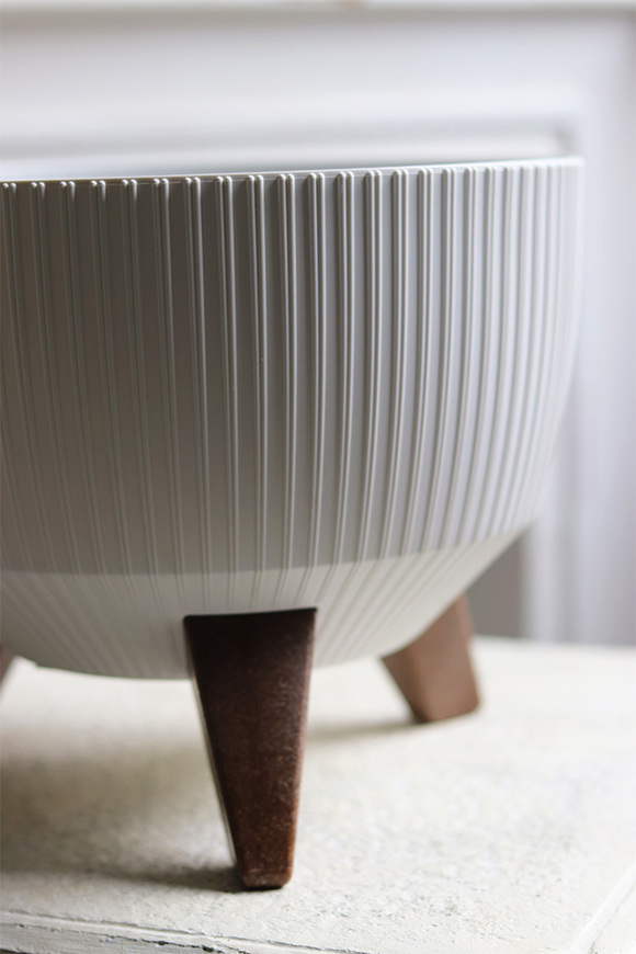 Roma Eco Jumper, osłonka doniczka na nóżkach, biały, wym.20x24cm