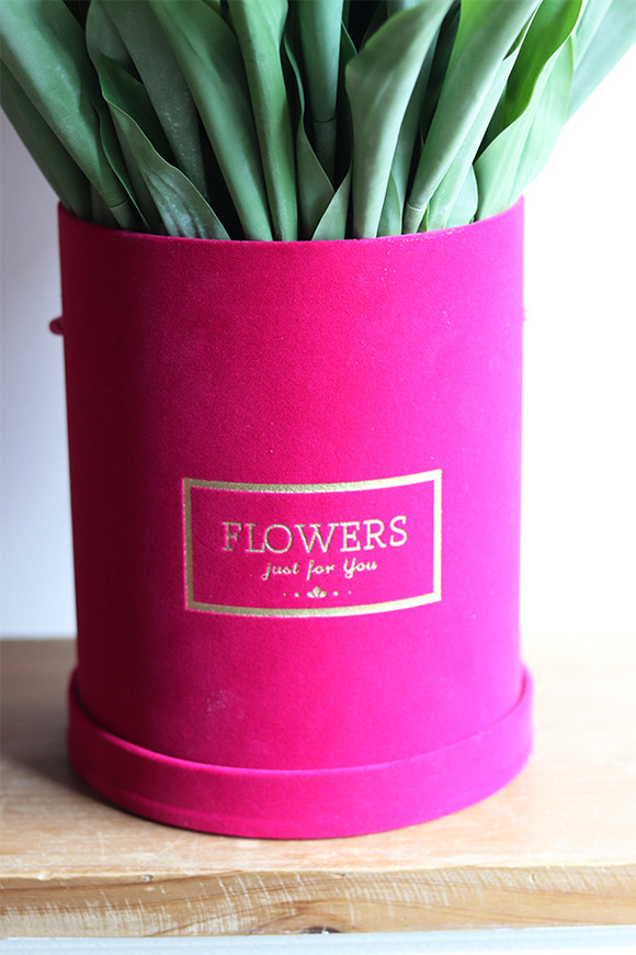 Pink Tulips, amarantowy flowerbox z tulipanami