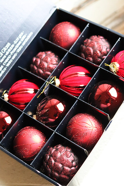 Red Forest, błyszczące świąteczne bombki, śr.7cm, kpl.12szt