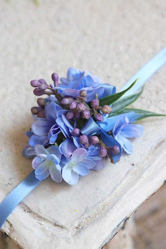 Lilac Blue biżuteria kwiatowa dla dwojga komplet butonierka i kotylion