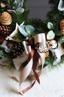 Natural Winter Decor, zimowy wianek z reniferami, śr.45cm