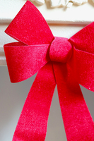 Astrid Red, dekoracyjna kokarda zawieszka