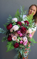 Buellia, bogaty bukiet nagrobny we wkładzie, dł.45cm 