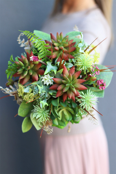 Albertina Mini Red, flowerbox z sukulentami