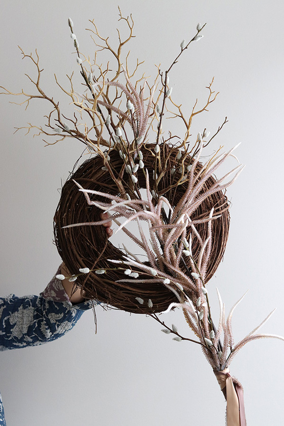 Persena, wiosenny wianek z baziami