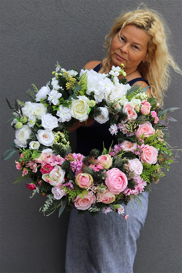 Pink Lussano, komplet dekoracji nagrobnych, wieniec + bukiet