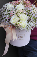 Kaszka&Róża, flowerbox kwiatowy welurowy, gipsówka