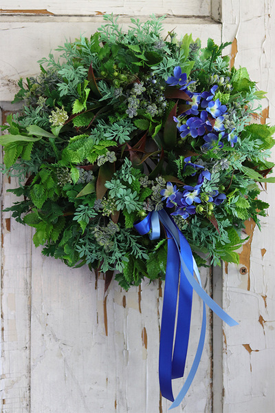 Mięta&Lobelia, dekoracyjny wianek z wstążeczkami