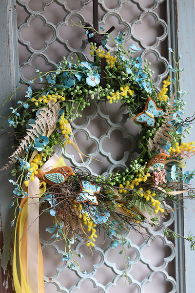 Romantic Therese, wiosenny wianek na drzwi