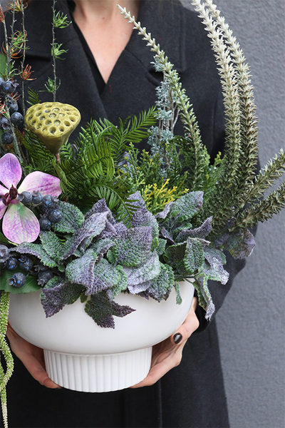 Hiltonia Japandi, kompozycja kwiatowa