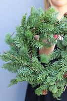 Iglak A, wysokiej jakości sztuczny wianek na drzwi, śr.35cm