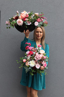 Lisa Milla, bukiet nagrobny we wkładzie