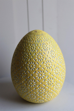 OD RĘKI Heavy Yellow, jajko wielkanocne figurka beton A, wys.20cm