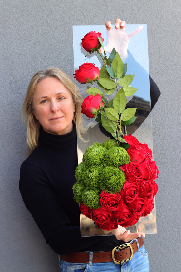 Clear Design Roses, dekoracja nagrobna na transparentnej podstawie