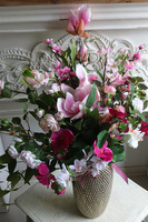 Magnolisa, wiosenna kompozycja w wazonie