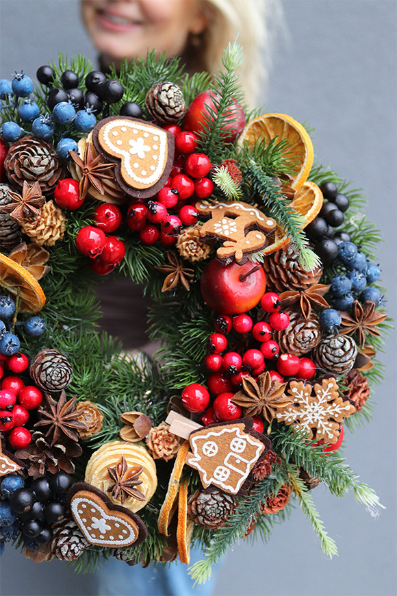 Wigilia Piernikowa, świąteczny wianek z suszem