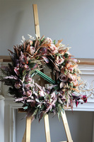 Mortario Memoriana, duży wieniec nagrobny z kallami