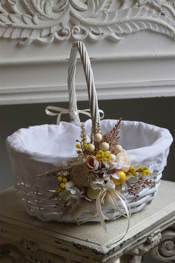 Romantic Mimosa, dekorowany koszyczek wielkanocny, wys.33cm