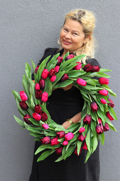 Witaj Wiosno Energy, wianek z tulipanów, śr.55cm