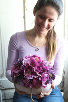 Bellin, różowa kompozycja z kwiatów hortensji, wym.20x20x15cm 