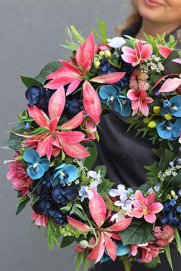 Helitre, wianek dekoracyjny na drzwi