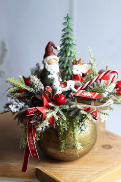 Gold Winter, świąteczny stroik z mikołajem i mysim królem, wys.26cm 