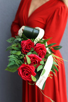 Różena, elegancki bukiet nagrobny