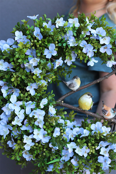 Ptaszki na Gałęzi Blue, wiosenny wianek dekoracyjny