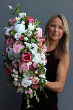 Abella Alba, dekoracja nagrobna w skrzynce, wym.39x70cm 