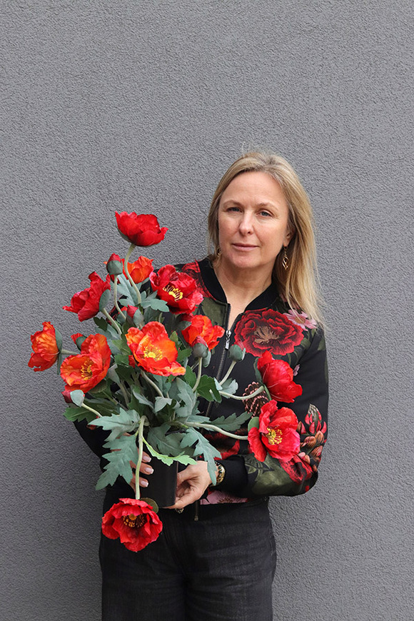 Maki Artista, bukiet nagrobny we wkładzie