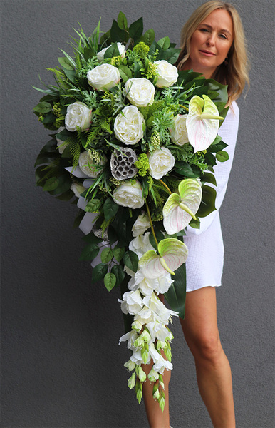 White Fluena, komplet dekoracji nagrobnych, kompozycja