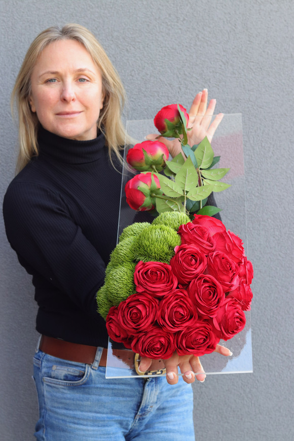 Clear Design Roses, dekoracja nagrobna na transparentnej podstawie