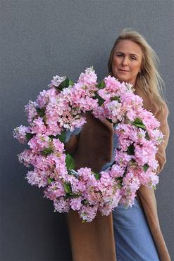 Bzy w Maju, różowy wianek z bzem, śr.64cm