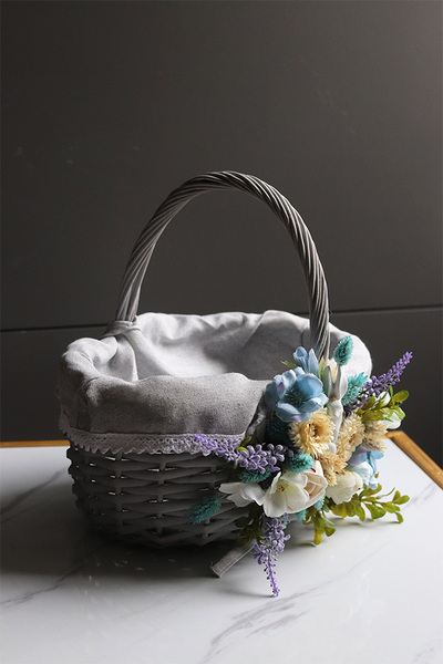 Ocean 2, dekorowany koszyczek wielkanocny z serwetką