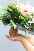 Rosalie Volcan, wiązanka nagrobna na tacy