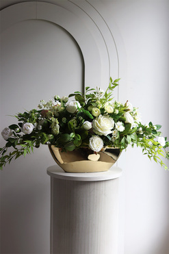 Złota Villeta Laos, kompozycja w ceramicznej łódce, wym.46x100cm