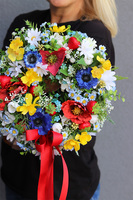 Wszystko Kwitnie, kwiatowy wianek na drzwi