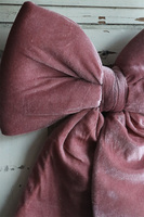 aksamitna kokarda - pluszowa zawieszka, Velurri Pink, wym.55x39cm