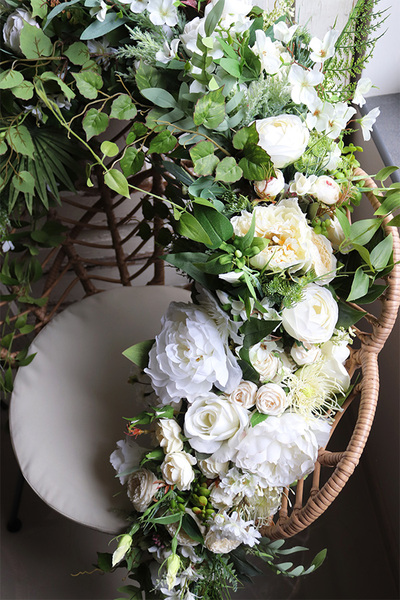 Malediwy White, stylowa girlanda ze sztucznych kwiatów, dł.150cm 