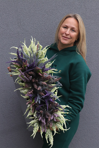 Lechuza Wrzosy 4, kompozycja kwiatowa w wysokiej jakości donicy - skrzynce