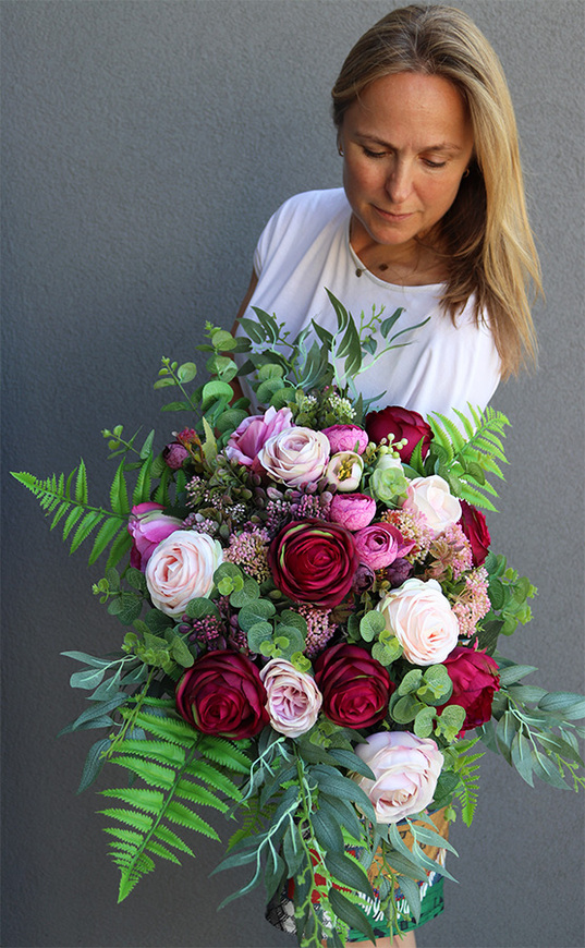 Buellia, bogaty bukiet nagrobny we wkładzie, dł.45cm 