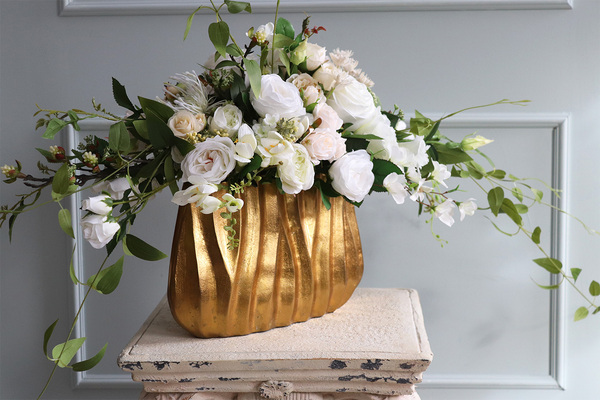 ekskluzywna kompozycja kwiatowa, Gold Trevisto, wym.39x54cm