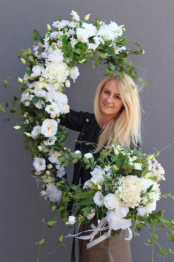 Malediwy White, stylowa girlanda ze sztucznych kwiatów, dł.150cm 